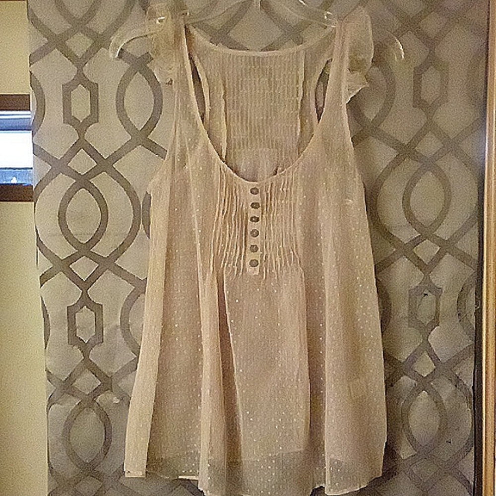 Women's shirts